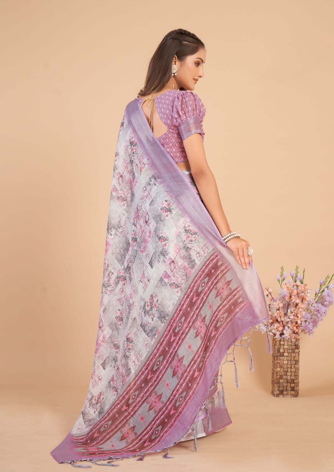 Women's Multi color printed Linen Cotton Saree with Tassels
