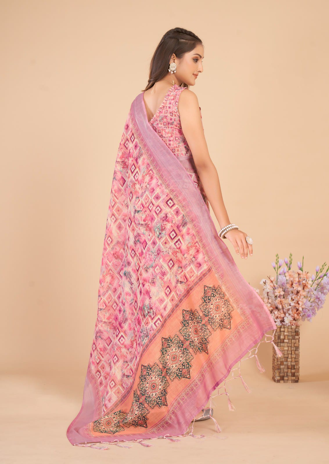 Women's Linen Blend Pink Printed Designer Saree With Blouse Piece