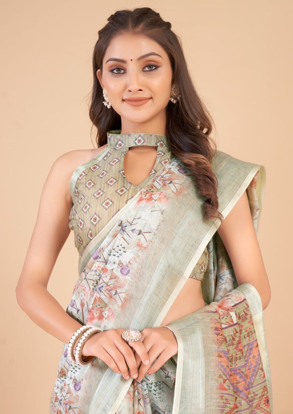 Women's Geometric pattern Multi color printed Linen Cotton Saree with Tassels