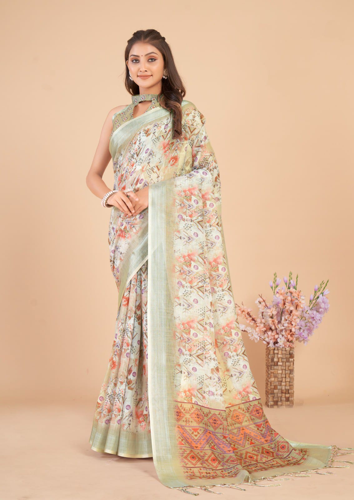 Women's Geometric pattern Multi color printed Linen Cotton Saree with Tassels