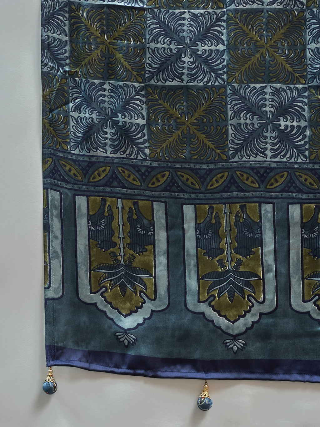 Teal Blue Animal Printed Crepe sik saree